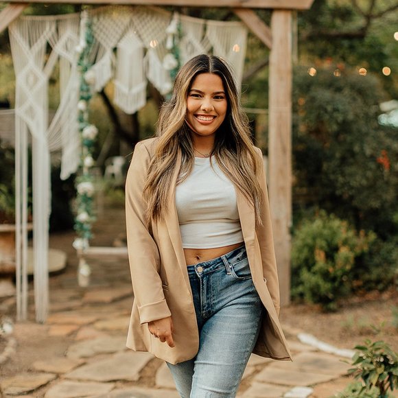 Simple Structure Blazer - Picture 8 of 10